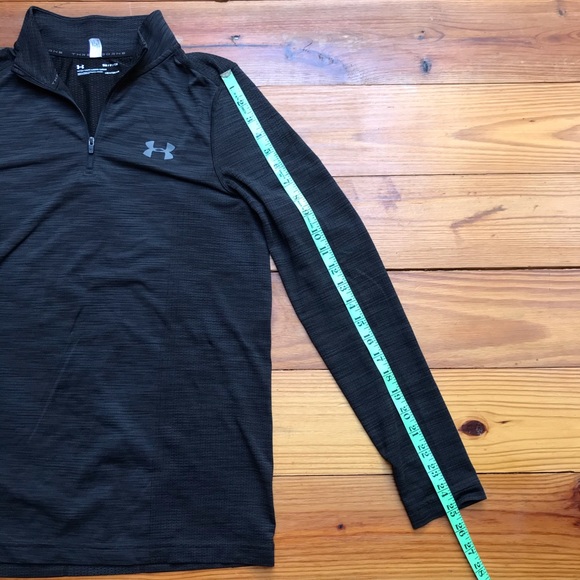 Under Armour Heather Grey Black Long Sleeve Half Zip Top, EUC, S - Picture 9 of 13